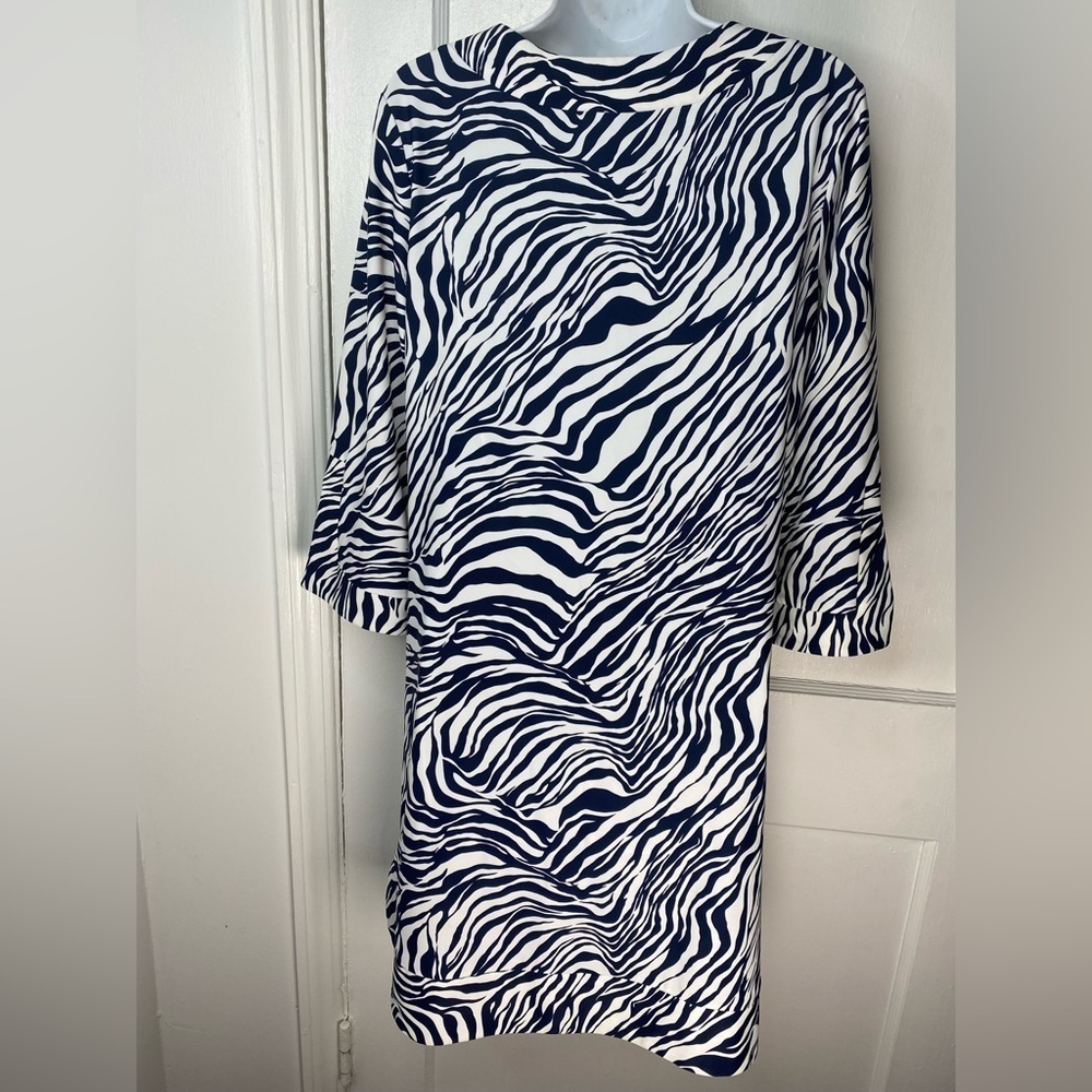 Jude Connally Zebra Animal Print V-Neck Midi Dress - Picture 3 of 4